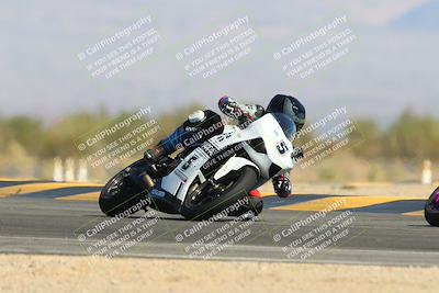 media/Oct-20-2024-CVMA (Sun) [[d4a3dff211]]/Race 9-Formulw LW Twins SHOOTOUT/